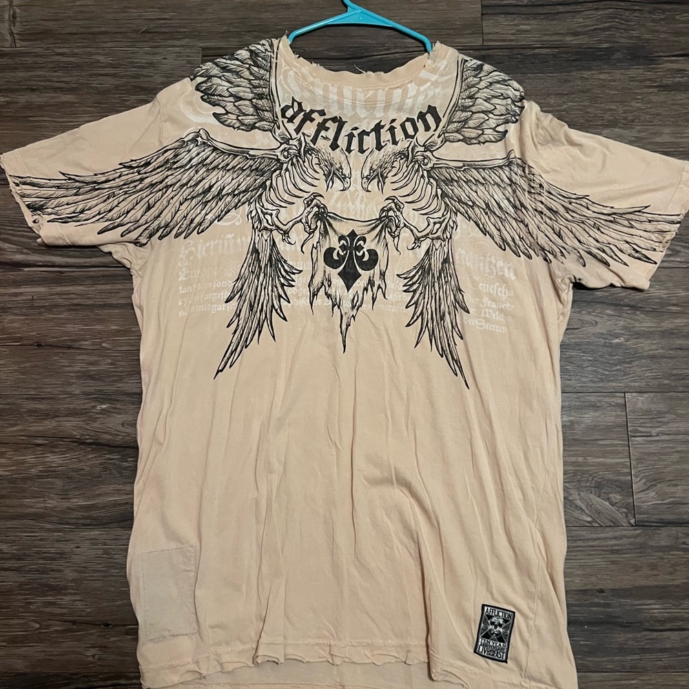 Affliction tee shirt